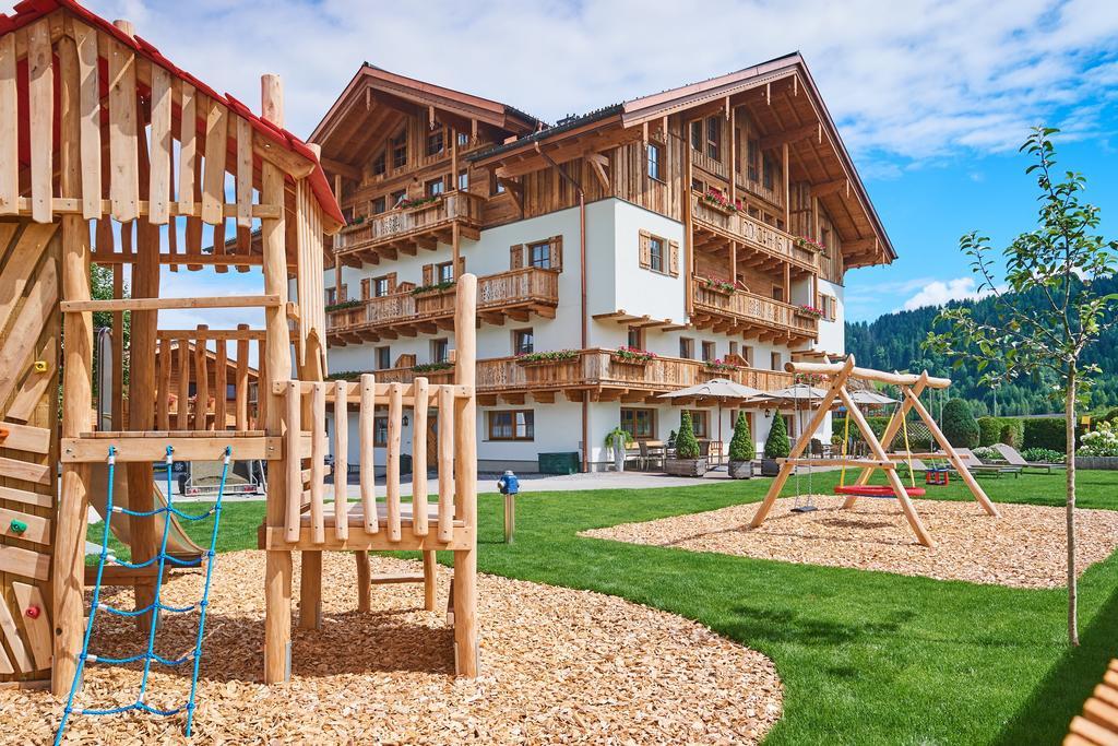 Aparthotel Rainerhof Flachau Exterior foto
